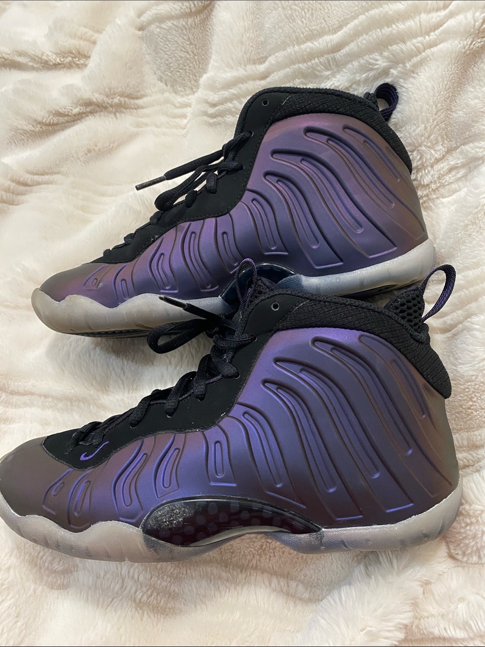 Nike Kids Iridescent Purple Foamposite-Style High-Top Sneakers